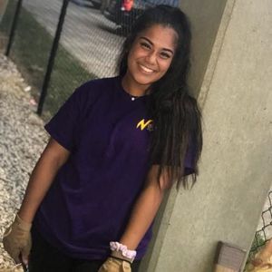 Meet your Posher, Angela